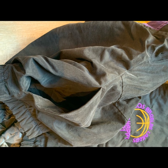 SOLD Madhappy x Lakers Active Quarter Zip - Picture 7 of 8